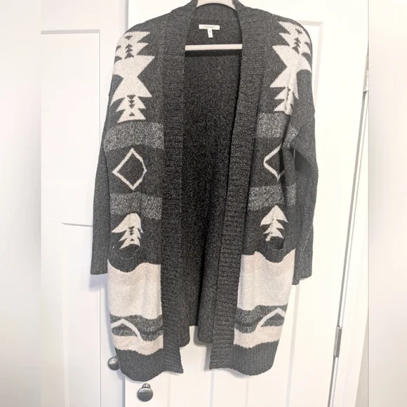 Maurices Gray Aztec Open Front Cardigan Sweater Pockets Women’s L Large - Picture 1 of 5